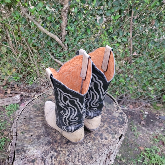 Vintage Men Leather Cowboy Boots By Impearial size 9D/Men Go Western Style Boots - Picture 8 of 8